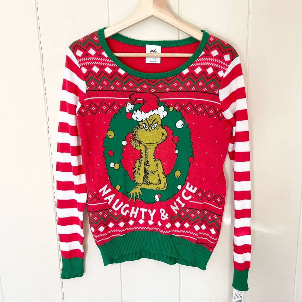 THE GRINCH Christmas Sweater Women’s size Small